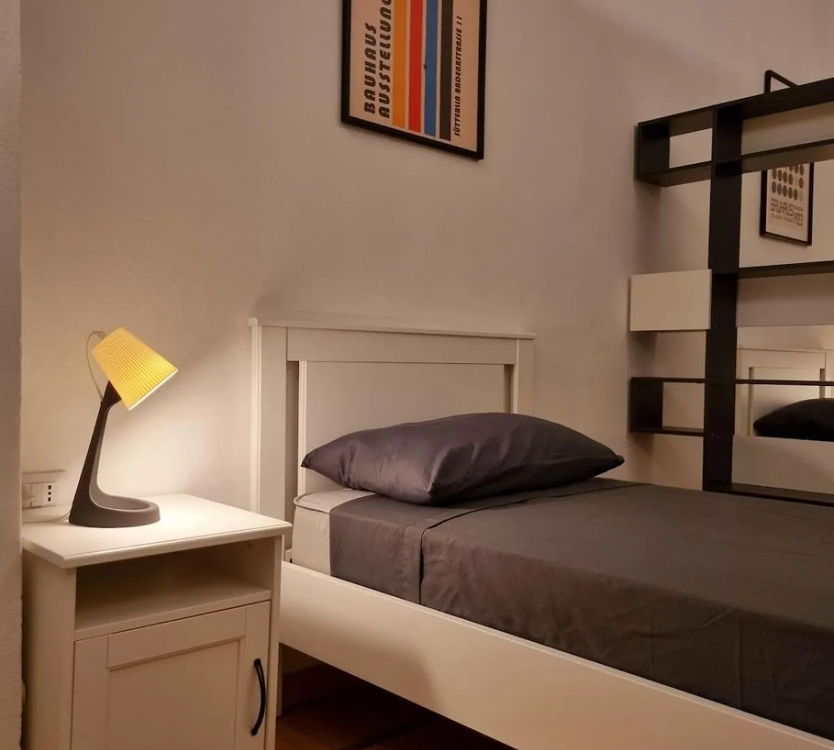 Apartment Bovisa Elegance And Comfort Near The City Center Milan
