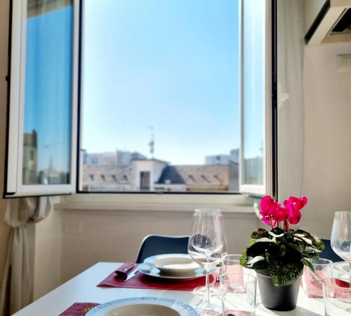 Bovisa Elegance And Comfort Near The City Center Milan Apartment